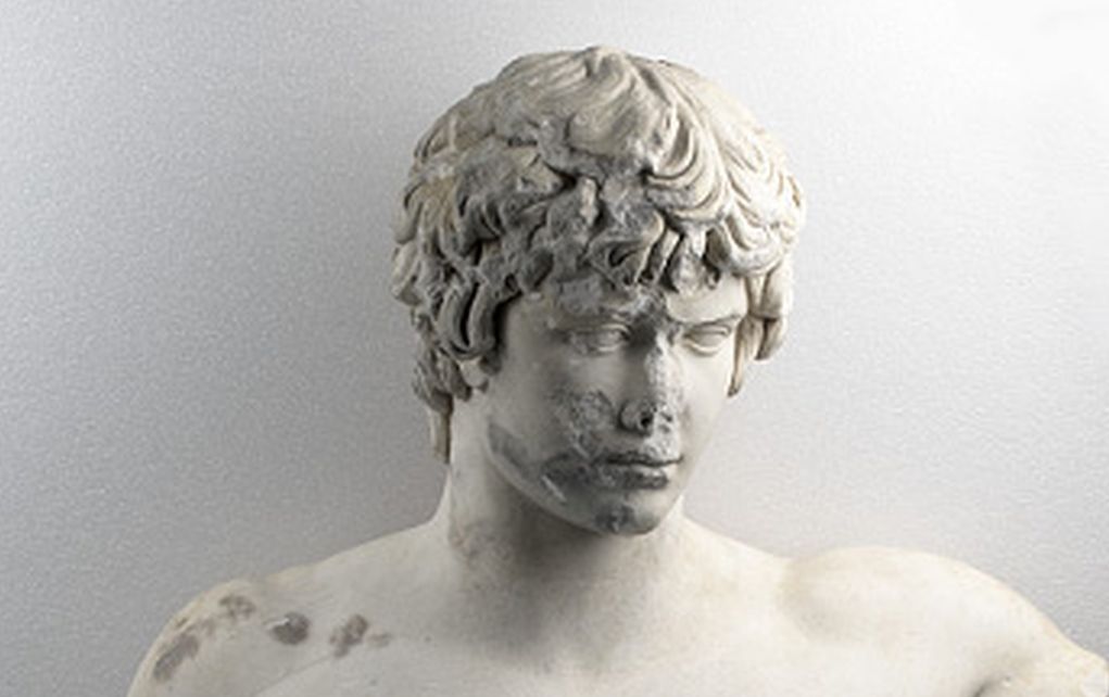 Ένας “περίπατος” στον κόσμο του Αδριανού και του Αντίνοου από το Εθνικό Αρχαιολογικό Μουσείο