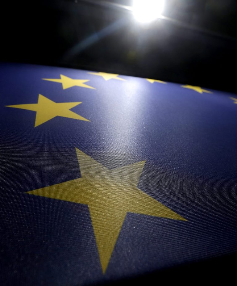 Η Κομισιόν παρουσιάζει το σχέδιο της για τη μεταρρύθμιση της Ευρωζώνης