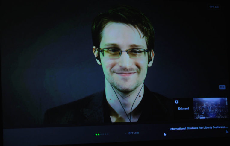 Μια εφαρμογή ψηφιακό φύλακα έφτιαξε ο Snowden