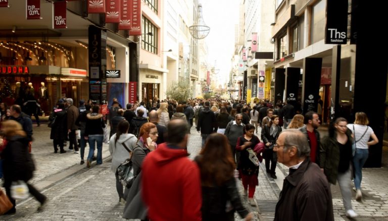 Το εορταστικό ωράριο στην αγορά Πύργου