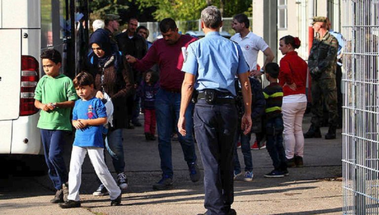 Απελάσεις ασυνόδευτων ανηλίκων στο Μαρόκο ξεκινά το Βερολίνο