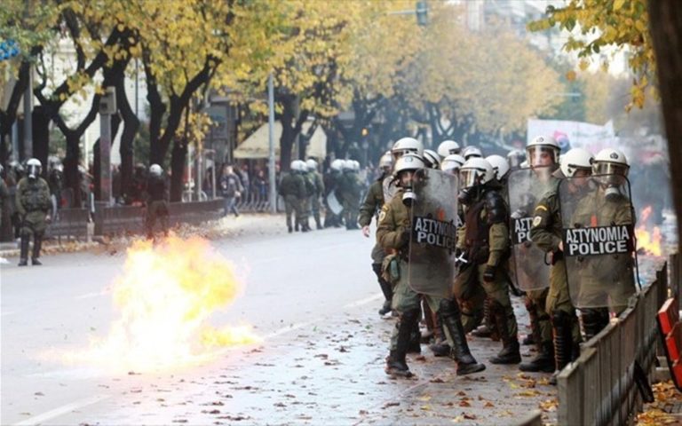 Τέσσερις προσαγωγές κατά τα χθεσινά επεισόδια στη Θεσσαλονίκη