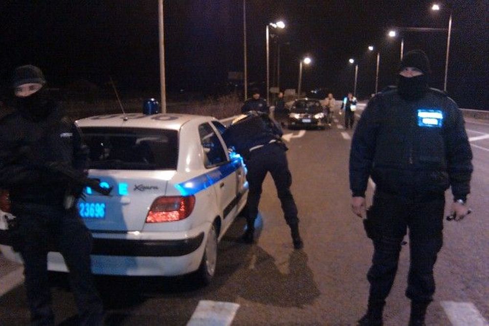 Χανιά: Πάνω από 7 κιλά κάνναβης εντοπίστηκαν σε αστυνομική επιχείρηση στην οποία τραυματίστηκαν αστυνομικοί