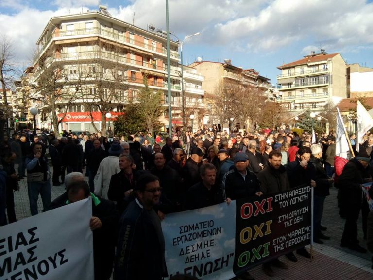 Φλώρινα: Μαζική συμμετοχή στο συλλαλητήριο