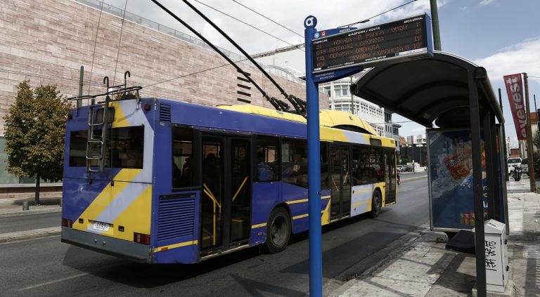 Στάση εργασίας στα τρόλεϊ από τις 12 έως τις 5 το απόγευμα