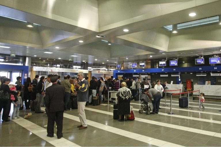 Η ανακοίνωση της Fraport για την ακύρωση πτήσεων στο αεροδρόμιο ‘Μακεδονία’