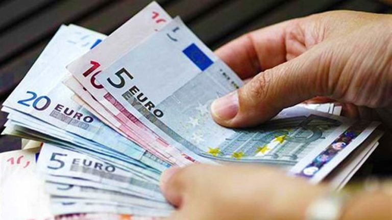 Αυξημένες κατά 849 εκατ. ευρώ οι ληξιπρόθεσμες οφειλές προς το Δημόσιο τον Αύγουστο