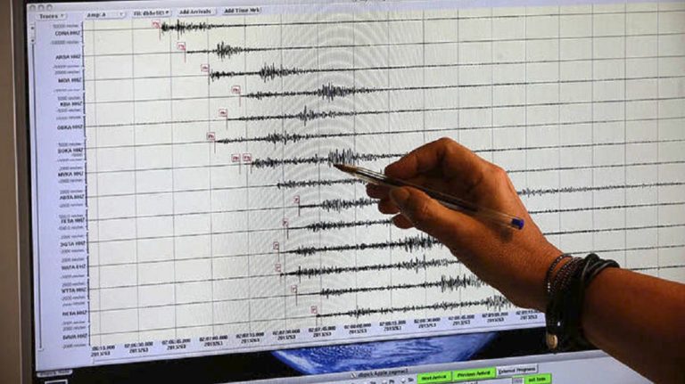 Ισχυρή σεισμική δόνηση 6 Ρίχτερ στο νοτιοανατολικό Ιράν