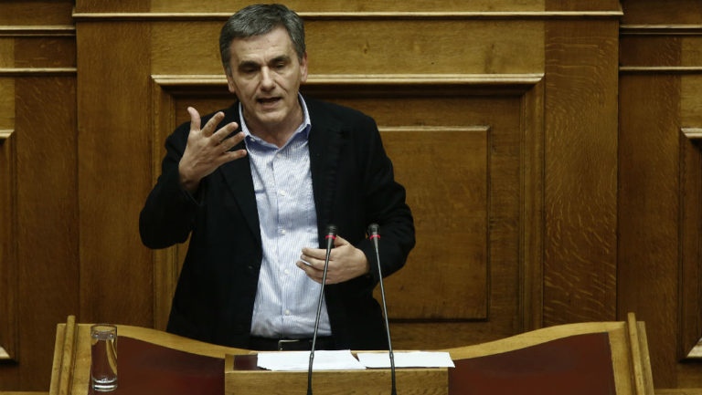 Ευ. Τσακαλώτος: Εντυπωσιακό το επίπεδο υποκρισίας της ΝΔ (video)