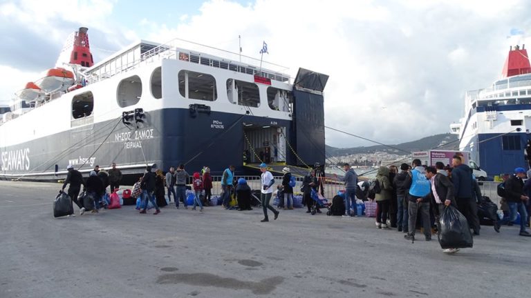 Λέσβος: Άλλοι 408 πρόσφυγες και μετανάστες αναχώρησαν το διήμερο