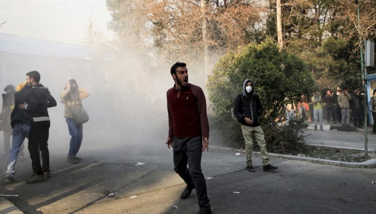 Ιράν: Δέκα νεκροί σε αντικυβερνητικές διαδηλώσεις