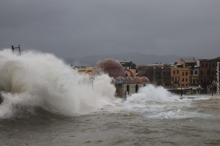 Χανιά: Προβλήματα προκαλούν οι ισχυροί άνεμοι (audio)