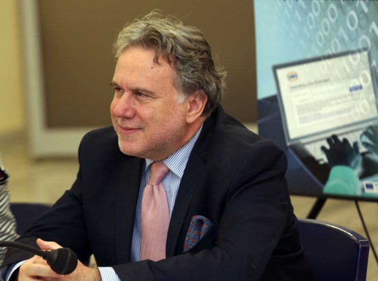 Κατρούγκαλος: “Ο Κ. Μητσοτάκης προσπαθεί να γίνει ο νέος Σαμαράς” (audio)