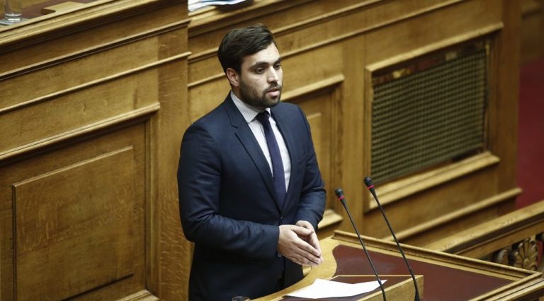 Α. Μεγαλομύστακας: Αποπληρωμή στους ωρομίσθιους των ΣΔΕ