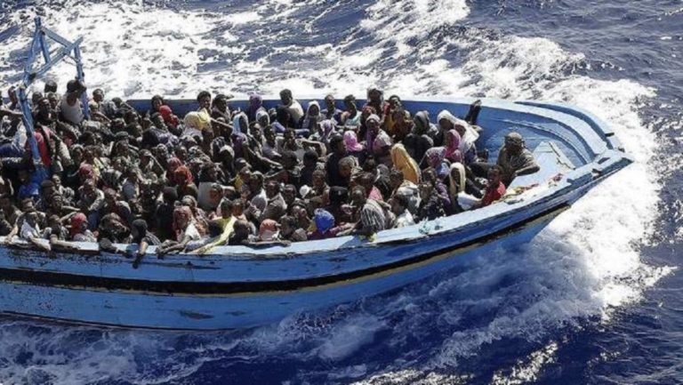 Επιχείρηση διάσωσης μεταναστών ανοιχτά του Ηρακλείου