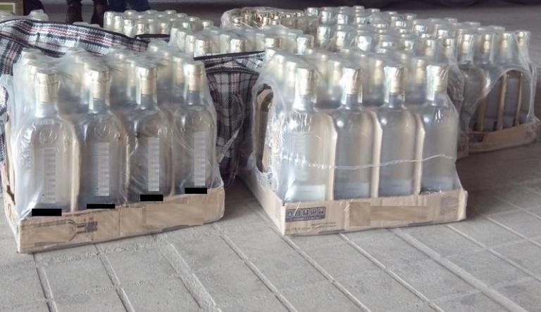 Προμαχώνας: Μέσα σε λεωφορείο μετέφερε λαθραία ποτά
