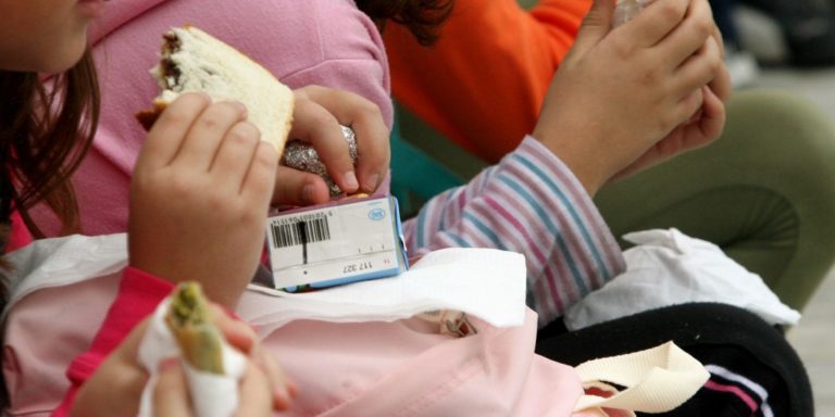 Ηράκλειο: Πιλοτικό πρόγραμμα για γεύματα σε μαθητές