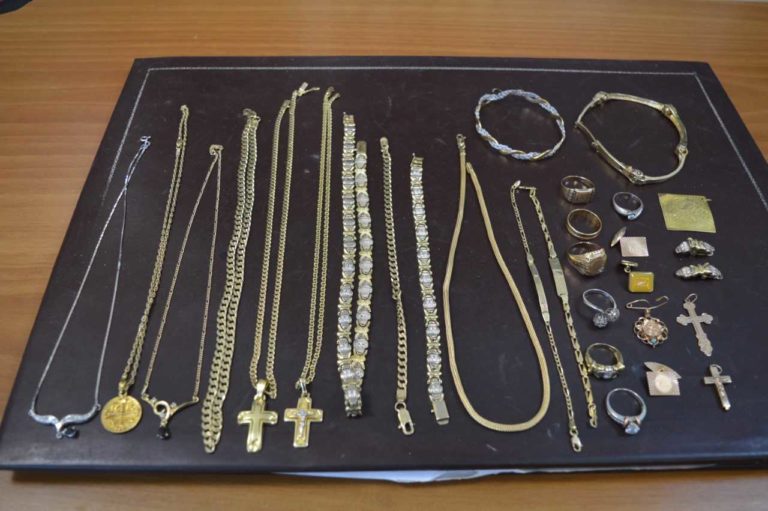 Πέλλα: Αφαίρεσαν από οικία κοσμήματα αξίας 8.000 ευρώ