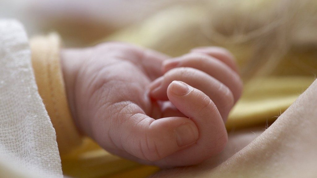 Εγκατέλειψαν το νεογέννητο μωρό τους στο Νοσοκομείο της Ρόδου
