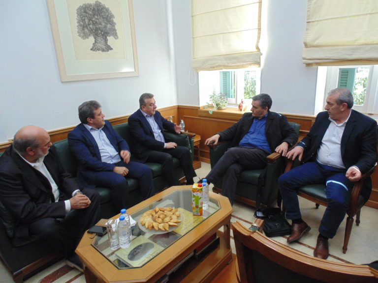 Συνάντηση Περιφερειάρχη Κρήτης με τον Υπουργό Οικονομικών