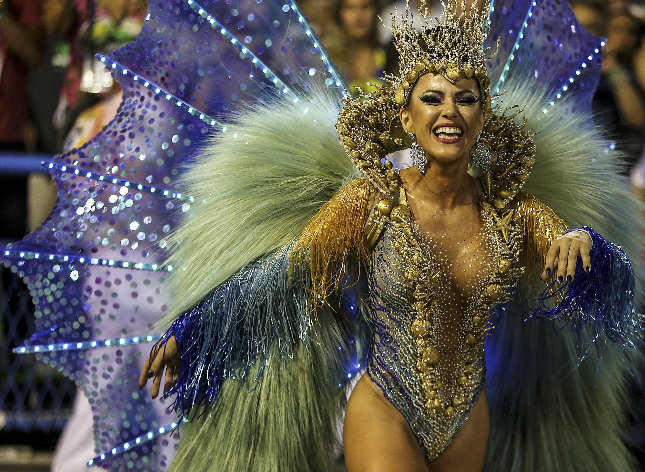 Ρίο ντε Τζανέιρο: Το διασημότερο καρναβάλι του κόσμου σε… αριθμούς (photo gallery)