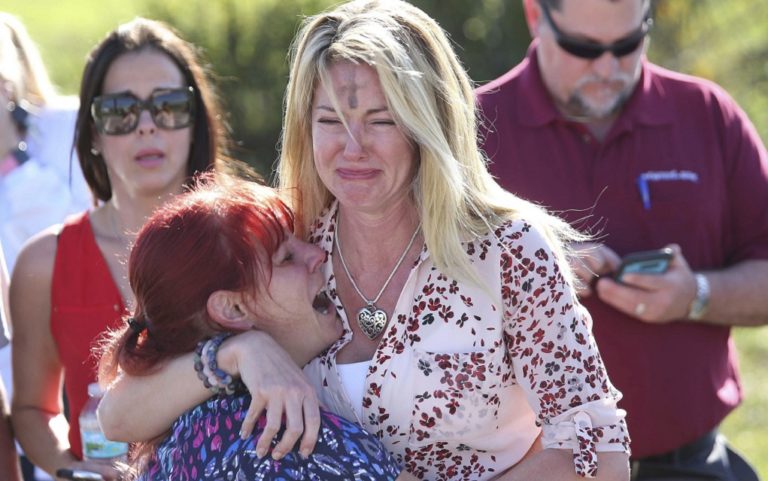 Φλόριντα, ΗΠΑ: 17 νεκροί – δεκάδες τραυματίες από επίθεση πρώην μαθητή σε σχολείο (upd)