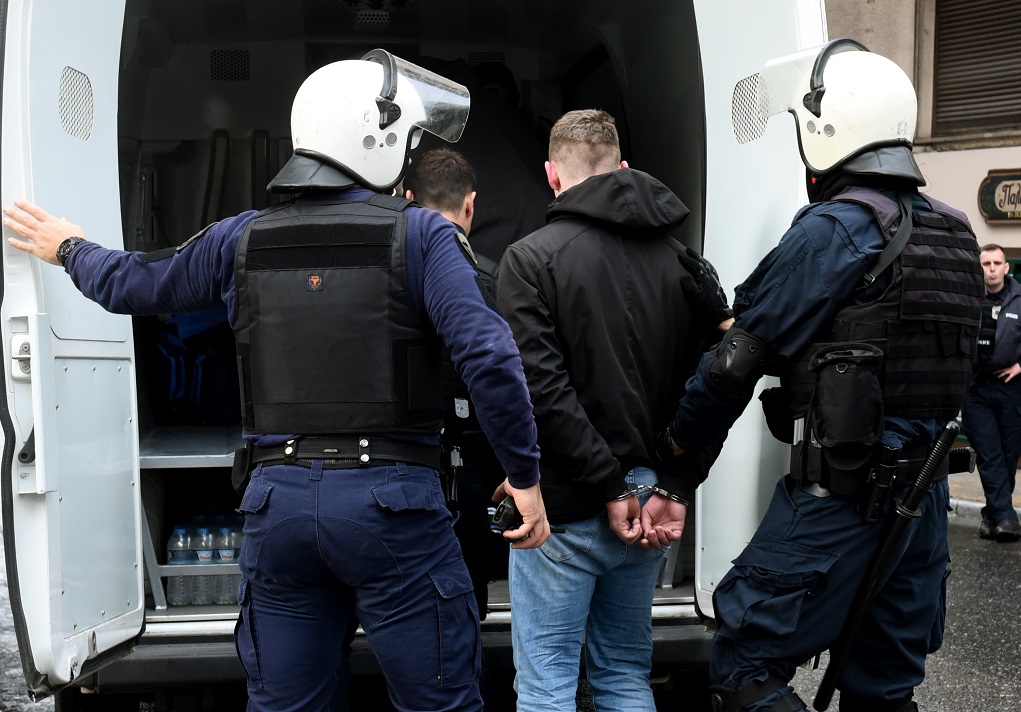Συλλήψεις 10 ατόμων στο νομό Λάρισας