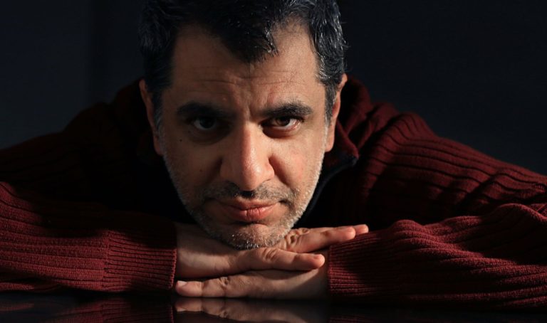 Περικλής Λιακάκης: «X_isTense»