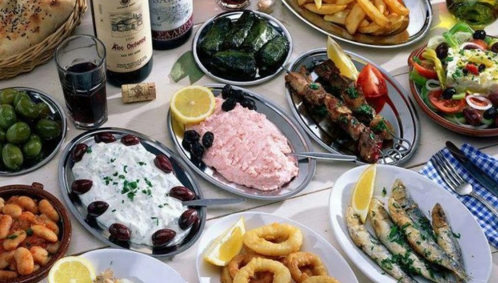 Τα οφέλη της νηστείας – Τι πρέπει να προσέχουμε στη διατροφή μας