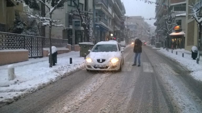 Δ. Μακεδονία: Σε κανονικούς ρυθμούς μετά τη χιονόπτωση