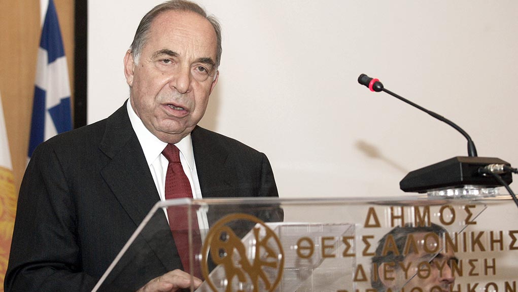 Πέθανε ο πρώην βουλευτής της ΝΔ και υπουργός Πολιτισμού Πέτρος Αλιβιζάτος