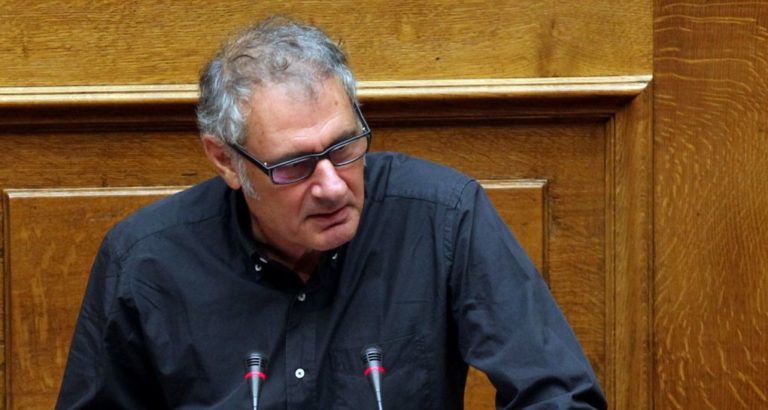 Σεβαστάκης: “Η ΝΔ δεν έχει λόγο να ταυτιστεί με ένα σκάνδαλο που μπορεί κάποιοι στο εσωτερικό της να συμμετείχαν” (audio)