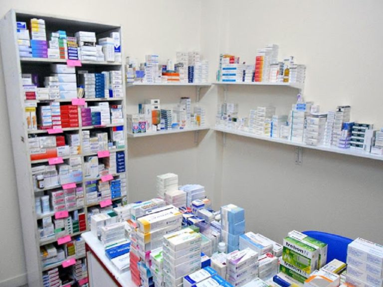Δωρεά φαρμάκων στο Κοινωνκό Φαρμακείο Ηγουμενίτσας