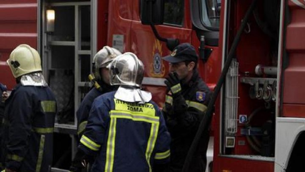 Πυρκαγιά σε διαμέρισμα στον Πειραιά