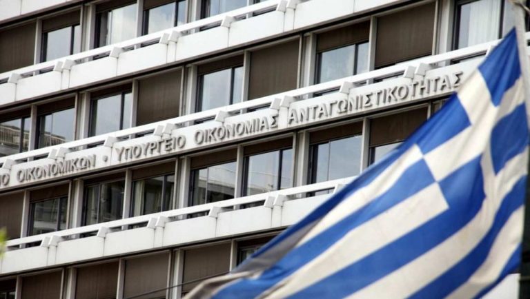 ΥΠΟΙΚ: Ανοδική αναθεώρηση του ρυθμού ανάπτυξης σε 2,3% το 2023