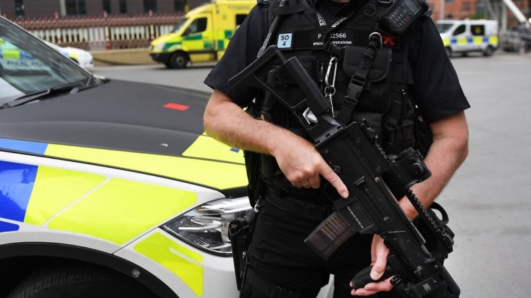 Βρετανία: «Σηκώνει κεφάλι» η ακροδεξιά τρομοκρατία