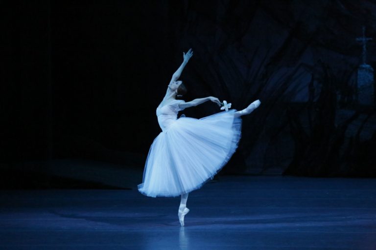 Η “Ζιζέλ” με το Βolshoi ballet στο Μέγαρο