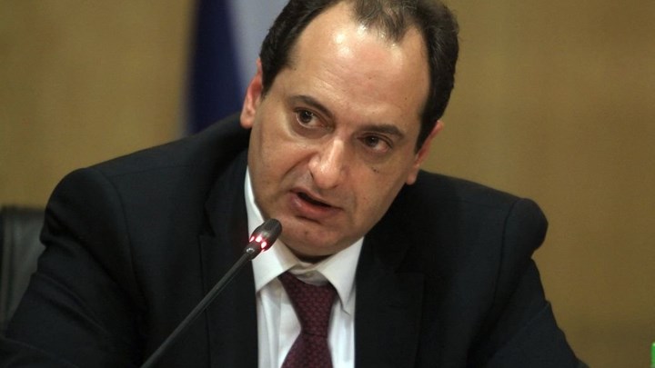 Επίσκεψη Χ.Σπίρτζη στο εργοτάξιο του έργου “Kάτω διαβάσεις στο δήμο Μενεμένης”