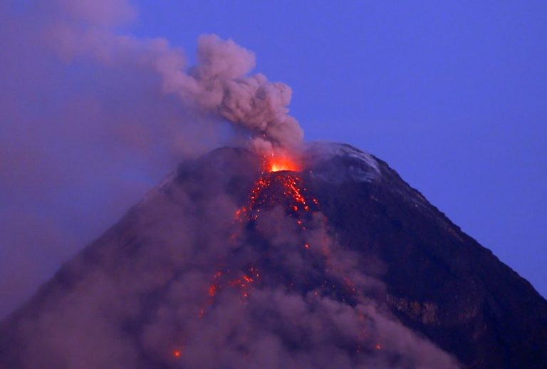 Επιστήμονες συνιστούν λήψη μέτρων για την επόμενη μεγάλη ηφαιστειακή έκρηξη