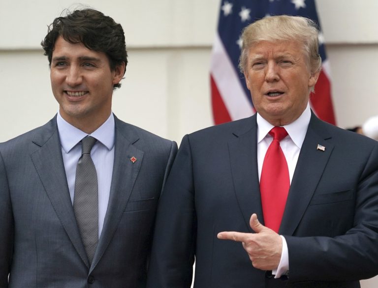 Τράμπ και Τριντό συμφώνησαν ότι πρέπει να καταλήξουν για τη NAFTA