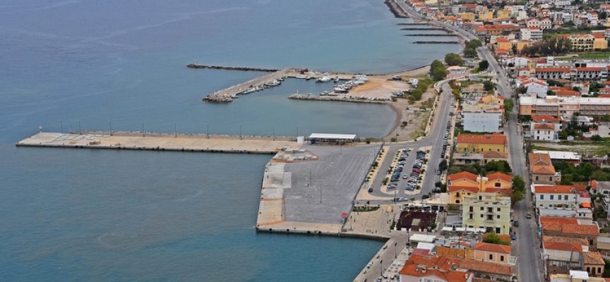 Σάμος: Λειτουργεί ξανά το νέο λιμάνι Καρλοβάσου