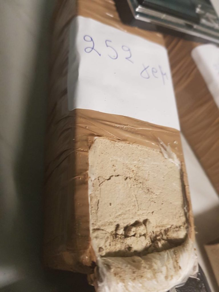 Ηράκλειο: Στον εισαγγελέα ζευγάρι που κατείχε μισό κιλό ηρωίνης