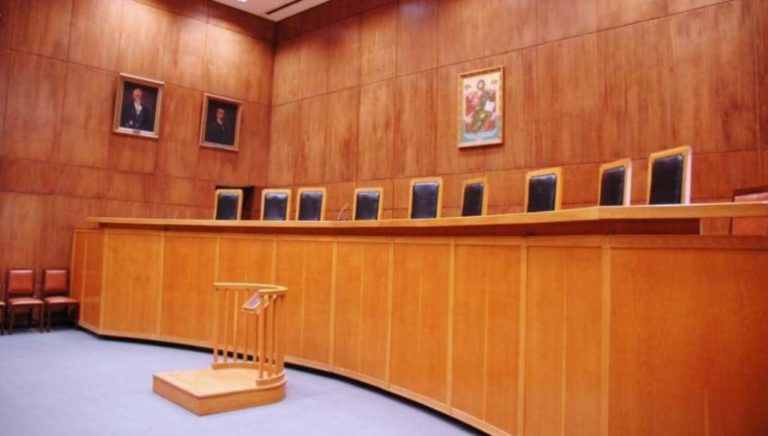 AΔΕΔΥ: Συγκέντρωση στα δικαστήρια για τη δίκη του Θ. Μπαλασόπουλου