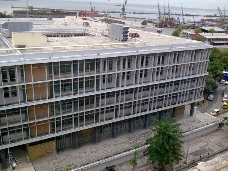 Προειδοποιητικά τηλεφωνήματα για βόμβα στο Δικαστικό Μέγαρο Θεσσαλονίκης