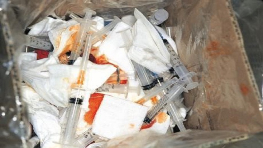 Ειδικοί κάδοι στο Ηράκλειο για τα ιατρικά απόβλητα