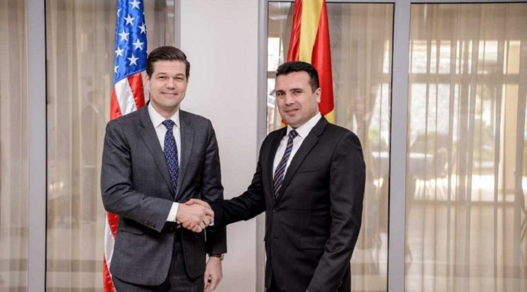 Οι ΗΠΑ υποστηρίζουν την Ελλάδα και την ΠΓΔΜ στις προσπάθειες τους για την εξεύρεση λύσης στο θέμα του ονόματος