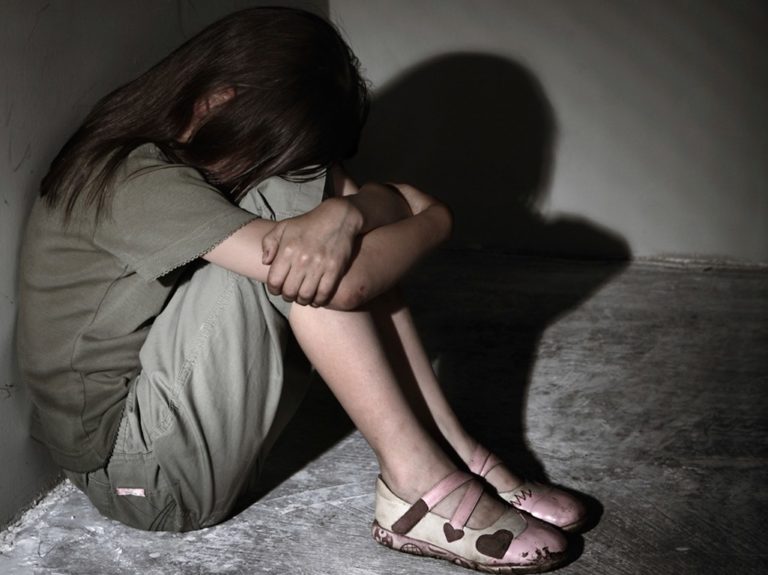 Προφυλακίστηκαν οι τέσσερις κατηγορούμενοι για την κακοποίηση της ανήλικης στην Κατερίνη
