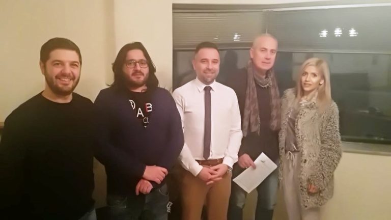 Γ.Κατσιαντώνης με καταστηματάρχες των Παραλίων ν.Λάρισας