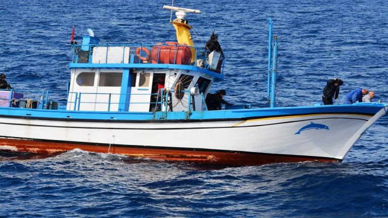 Βρήκαν 1,3 τόνους χασίς σε «σοκολάτα»