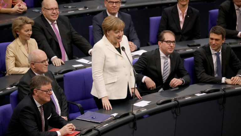 Γερμανία: Τέταρτη φορά καγκελάριος η Άνγκελα Μέρκελ